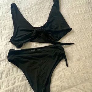 437 Bikini, NEVER WORN. Kenzie Top and The Aubrey Bottom.